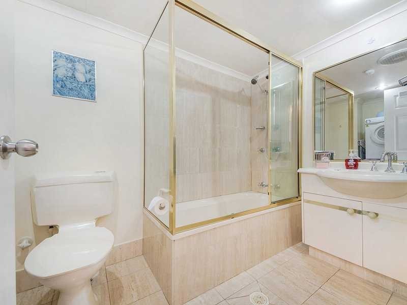 4A/2 Nineteenth Avenue, Palm Beach QLD 4221