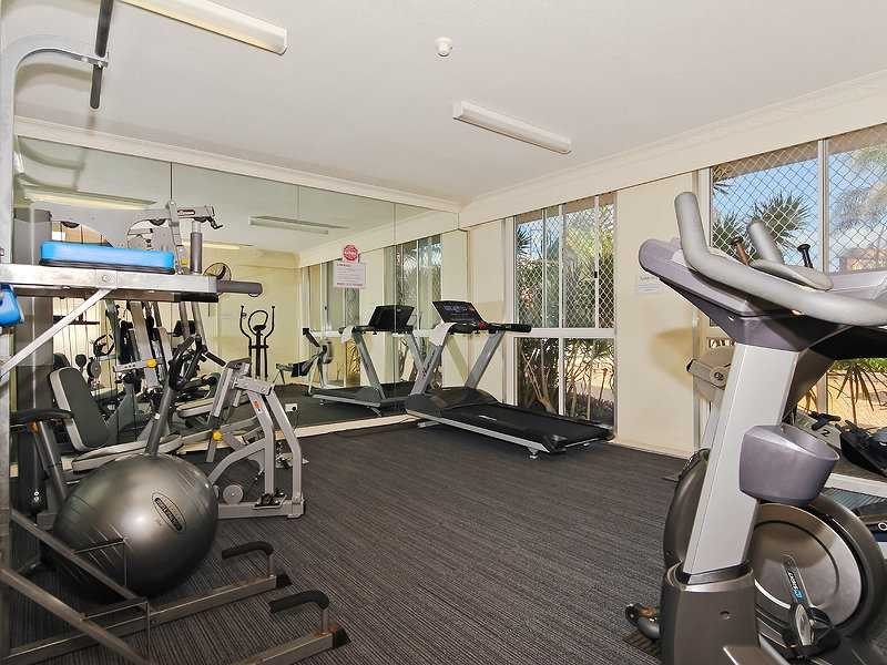 4A/2 Nineteenth Avenue, Palm Beach QLD 4221