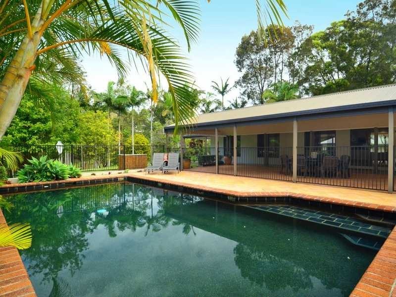 26 Westminster Boulevard, Elanora QLD 4221