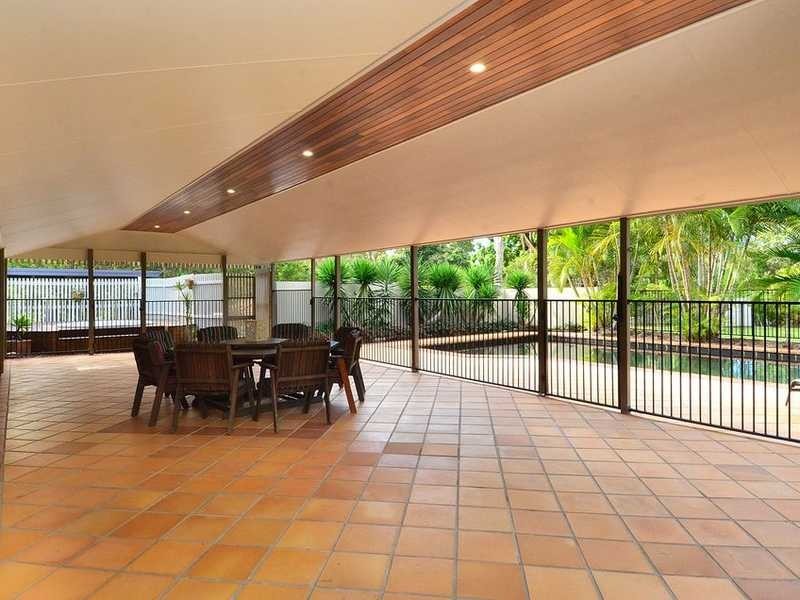 26 Westminster Boulevard, Elanora QLD 4221