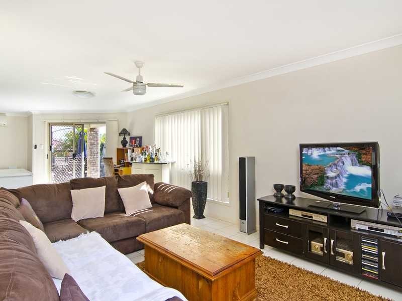 91 Casuarina Drive, Elanora QLD 4221