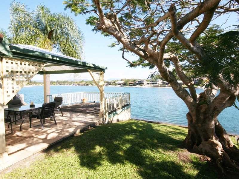84 Melaleuca Drive, Palm Beach QLD 4221