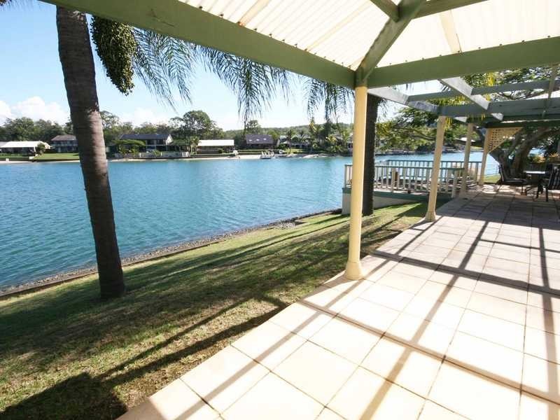 84 Melaleuca Drive, Palm Beach QLD 4221