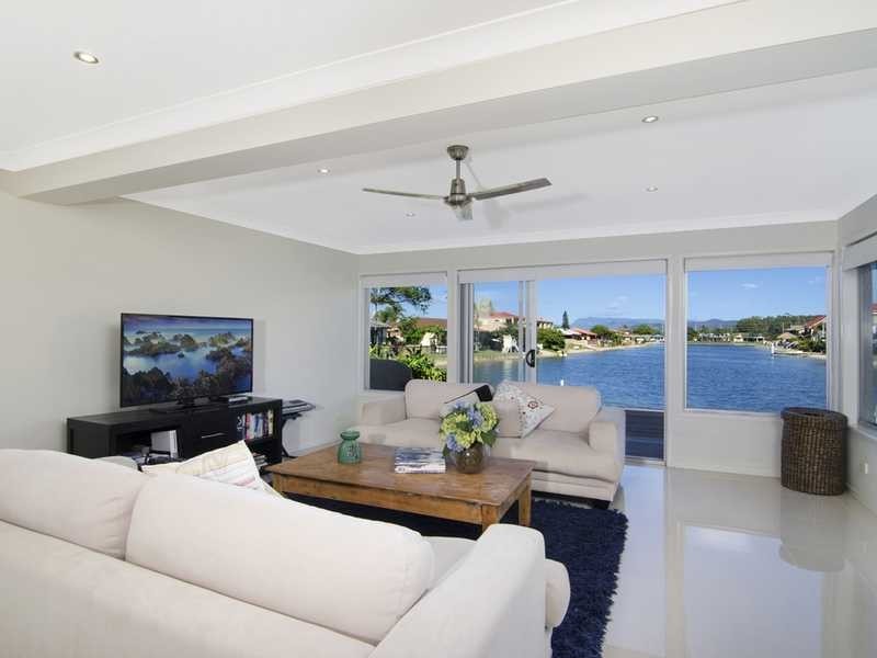 98 Townson Avenue, Palm Beach QLD 4221