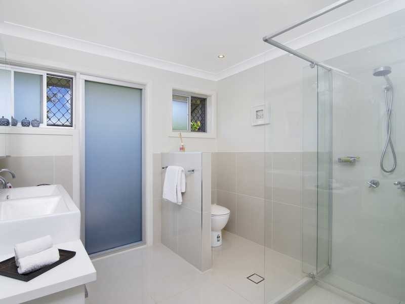 98 Townson Avenue, Palm Beach QLD 4221