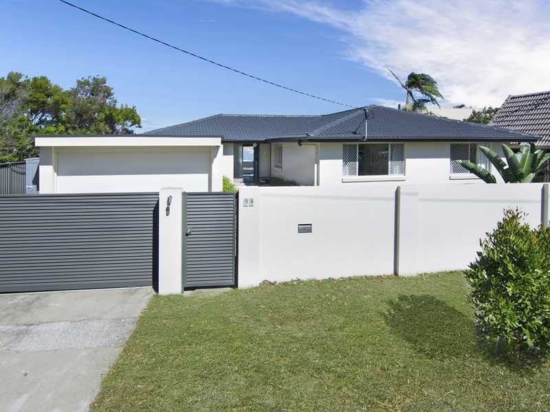 98 Townson Avenue, Palm Beach QLD 4221