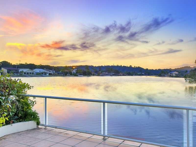 27 Barracuda Court, Palm Beach QLD 4221