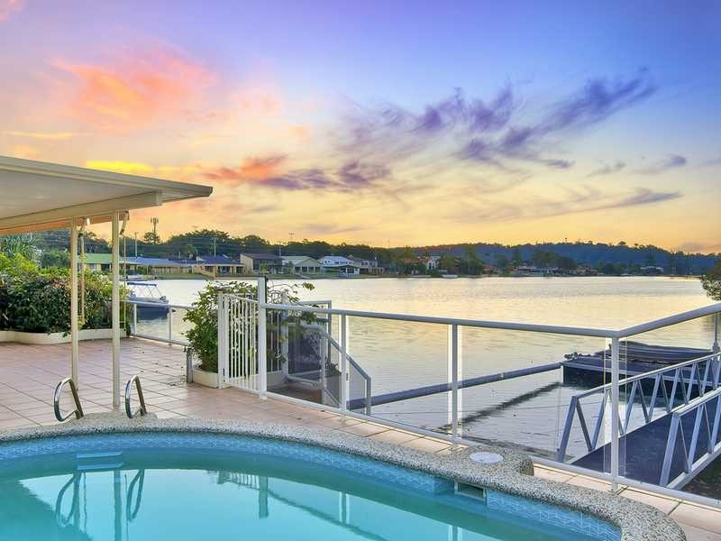 27 Barracuda Court, Palm Beach QLD 4221