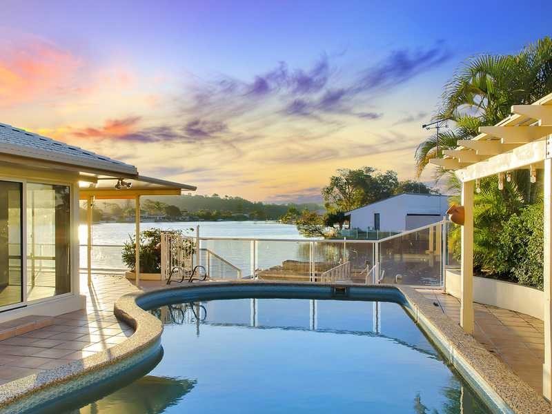 27 Barracuda Court, Palm Beach QLD 4221