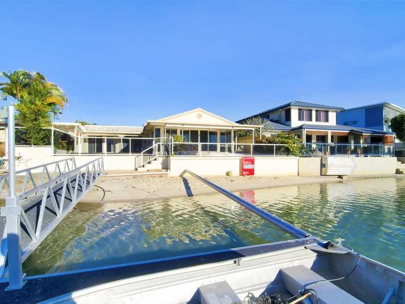 27 Barracuda Court, Palm Beach QLD 4221