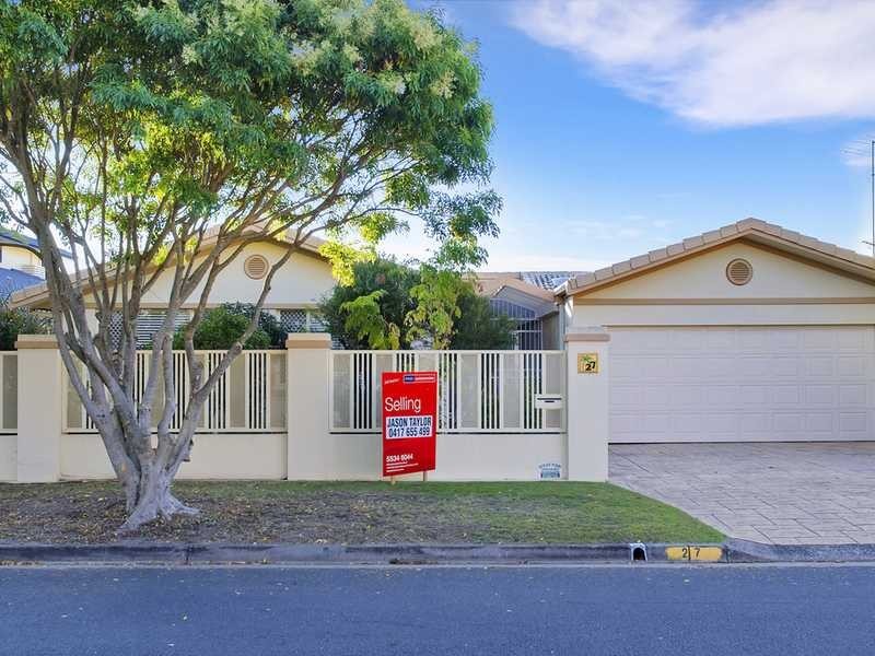 27 Barracuda Court, Palm Beach QLD 4221