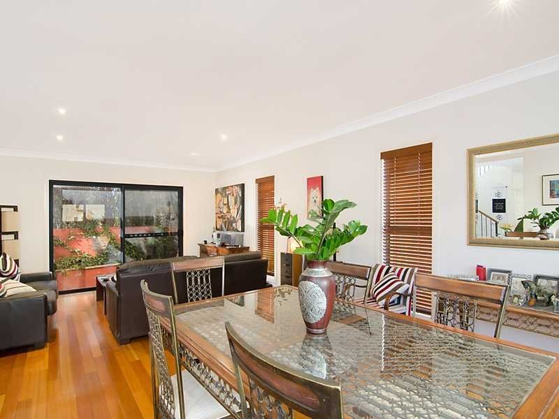 6 Luzon Parade, Palm Beach QLD 4221