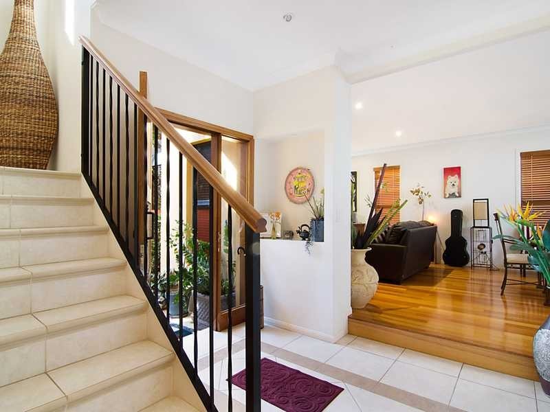 6 Luzon Parade, Palm Beach QLD 4221