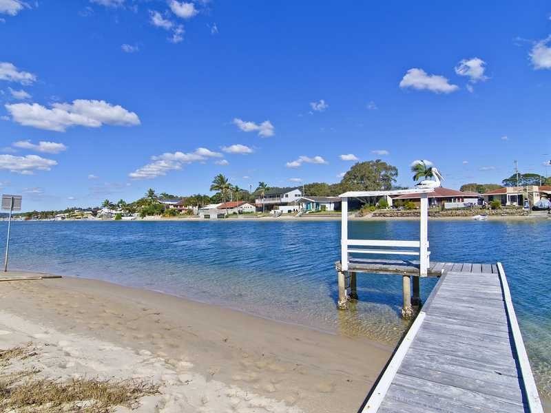 60 Parnki Parade, Palm Beach QLD 4221