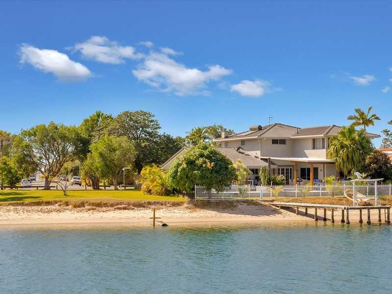 60 Parnki Parade, Palm Beach QLD 4221