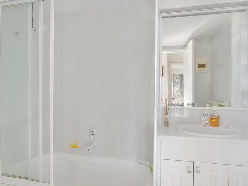 5/4 Twenty Fifth Avenue, Palm Beach QLD 4221