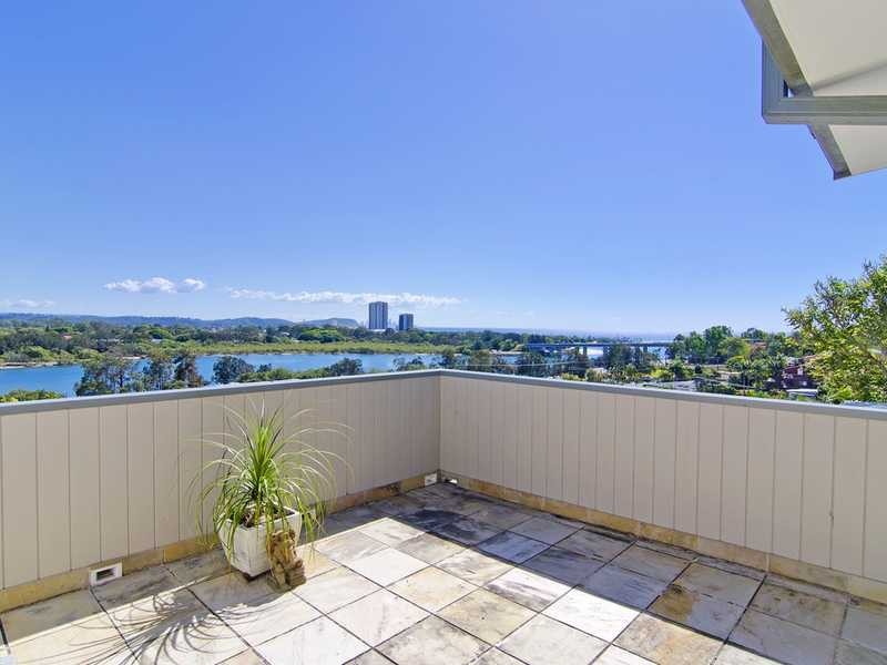 2/31 Thrower Drive, Currumbin QLD 4223