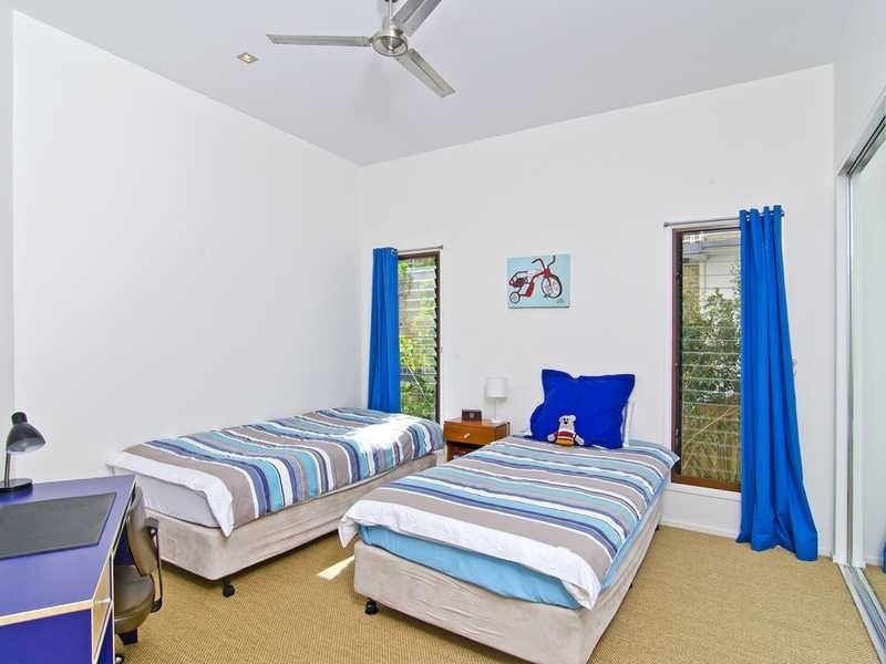2/31 Thrower Drive, Currumbin QLD 4223