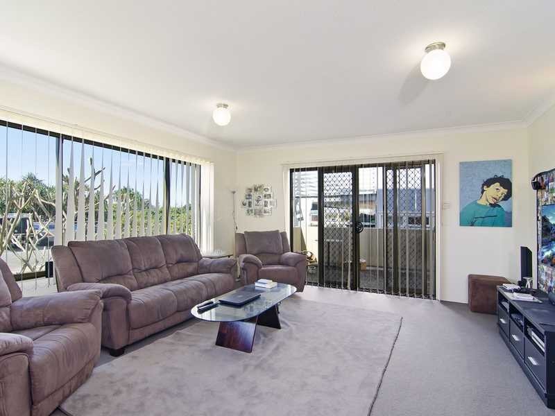 1/234 Pacific Parade, Bilinga QLD 4225