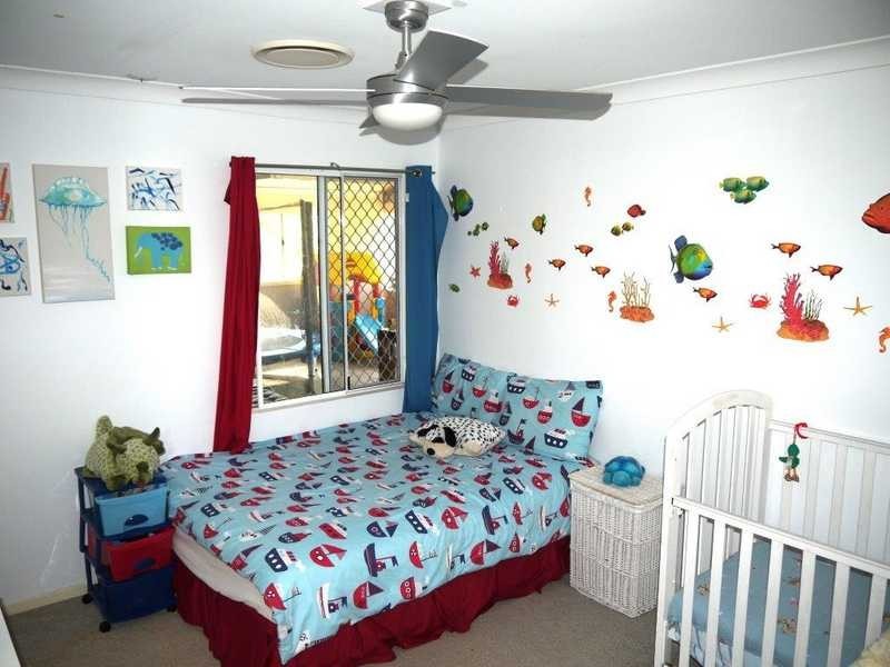 19 Kaffia Court, Elanora QLD 4221