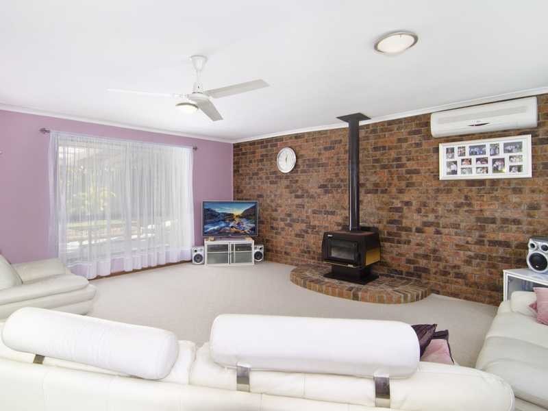 13 Tuesday Drive, Tallebudgera QLD 4228