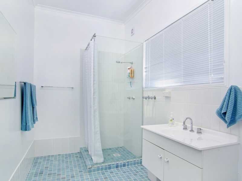 13 Tuesday Drive, Tallebudgera QLD 4228