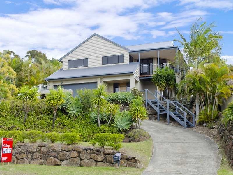 31 Jarrahdale Drive, Elanora QLD 4221