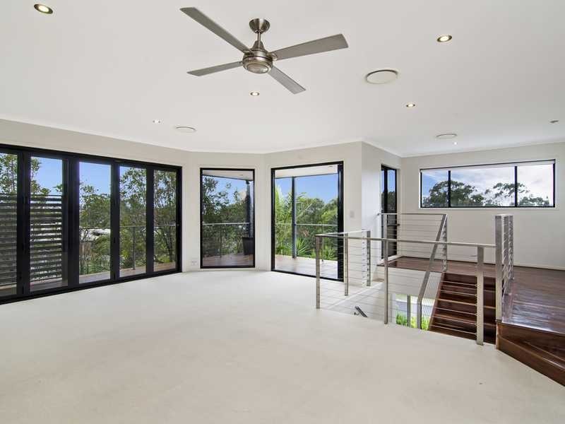 31 Jarrahdale Drive, Elanora QLD 4221