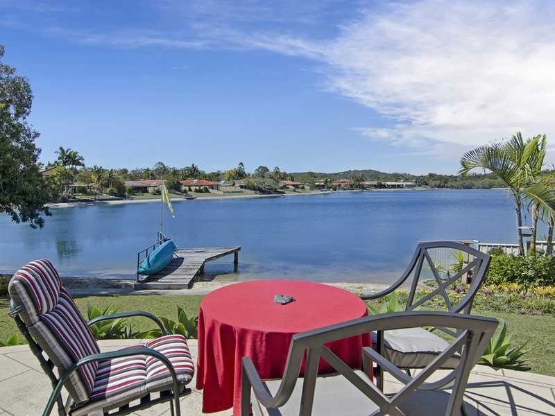 39 Cyclades Crescent, Currumbin Waters QLD 4223