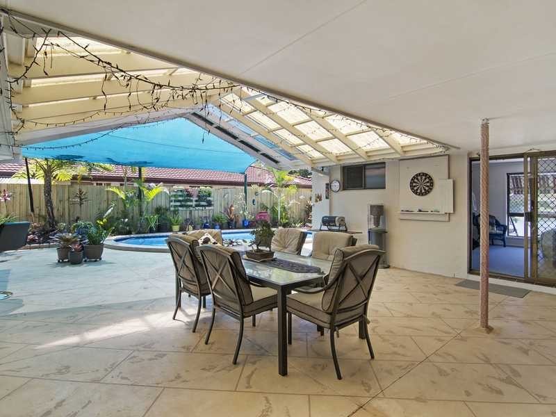 39 Cyclades Crescent, Currumbin Waters QLD 4223