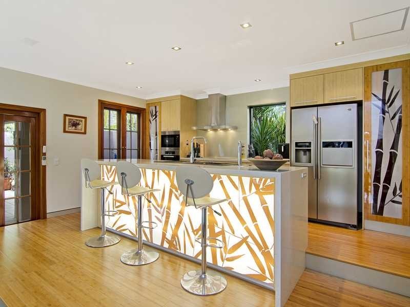 48 Buckingham Way, Elanora QLD 4221