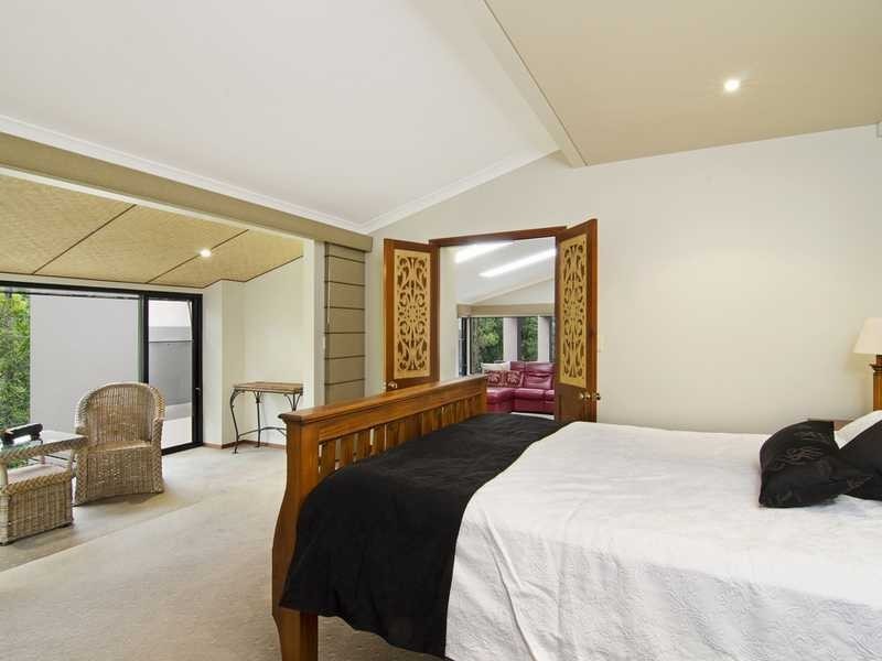 48 Buckingham Way, Elanora QLD 4221