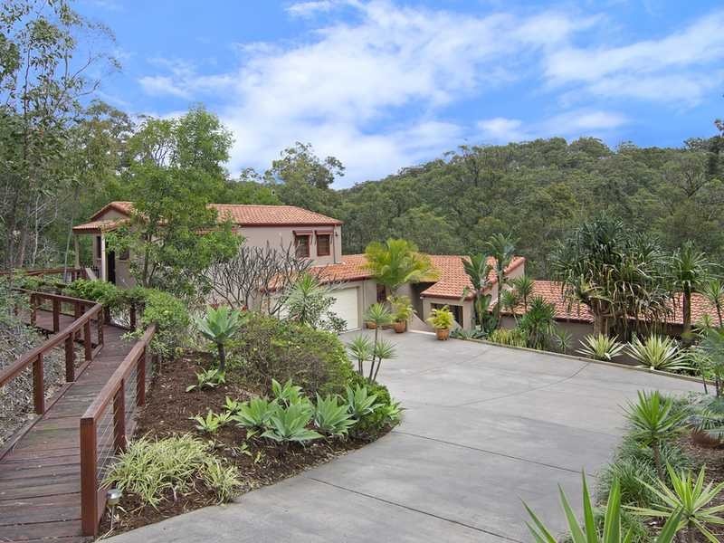 48 Buckingham Way, Elanora QLD 4221