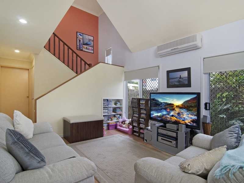 2/29 Twenty Fifth Avenue, Palm Beach QLD 4221