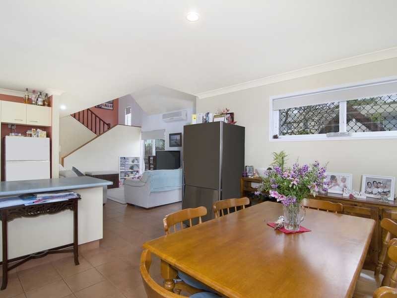 2/29 Twenty Fifth Avenue, Palm Beach QLD 4221