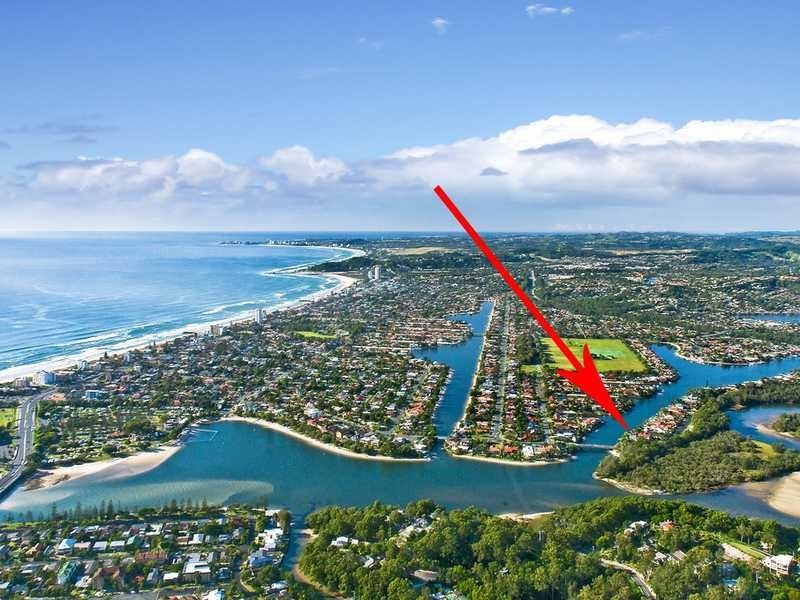 104 Tallebudgera Drive, Palm Beach QLD 4221