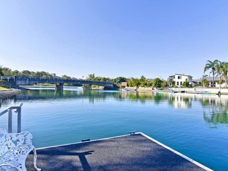 104 Tallebudgera Drive, Palm Beach QLD 4221