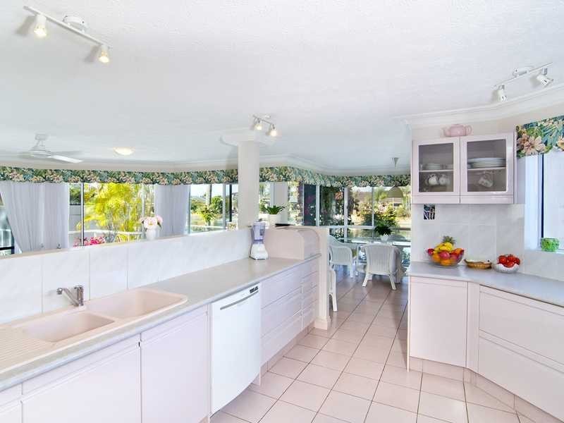 104 Tallebudgera Drive, Palm Beach QLD 4221