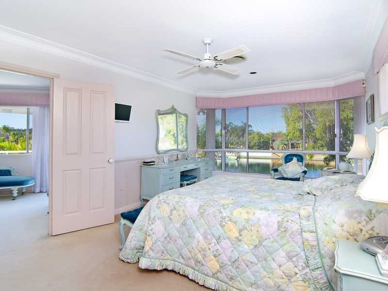 104 Tallebudgera Drive, Palm Beach QLD 4221