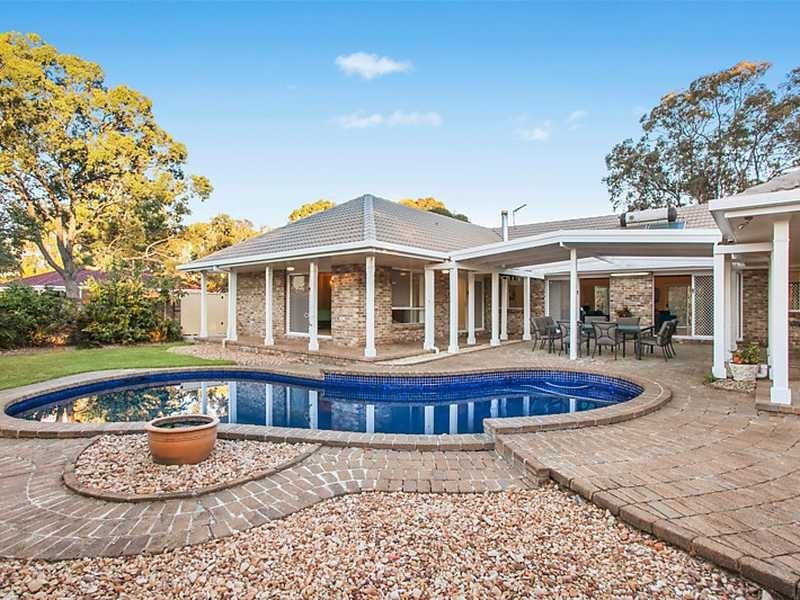 38 Westminster Boulevard, Elanora QLD 4221