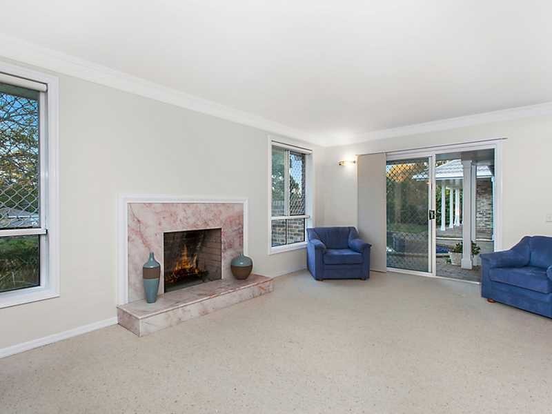 38 Westminster Boulevard, Elanora QLD 4221