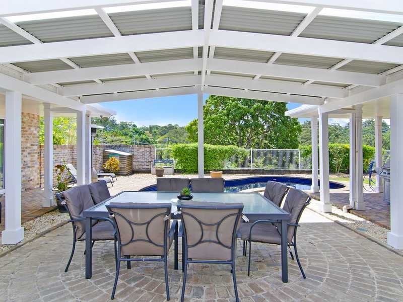 38 Westminster Boulevard, Elanora QLD 4221