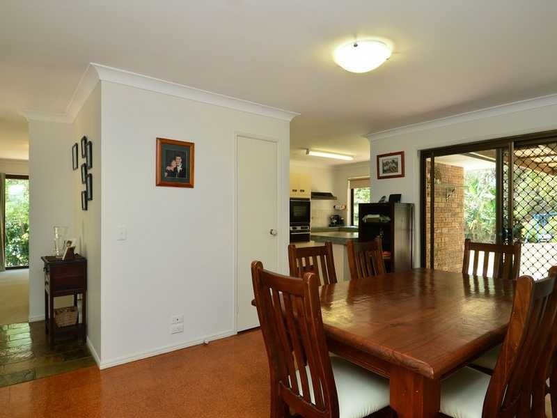 28 Westminster Boulevard, Elanora QLD 4221