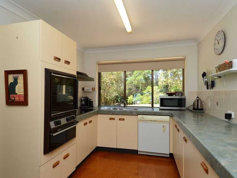 28 Westminster Boulevard, Elanora QLD 4221