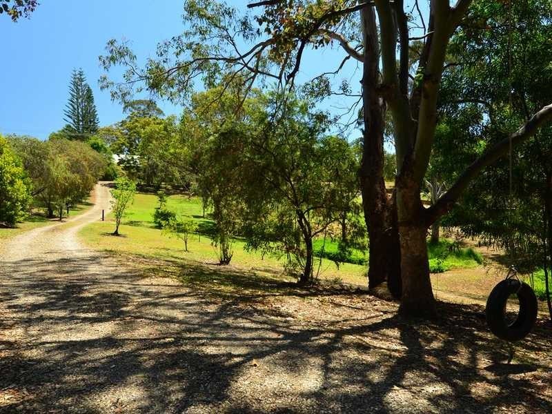 28 Westminster Boulevard, Elanora QLD 4221