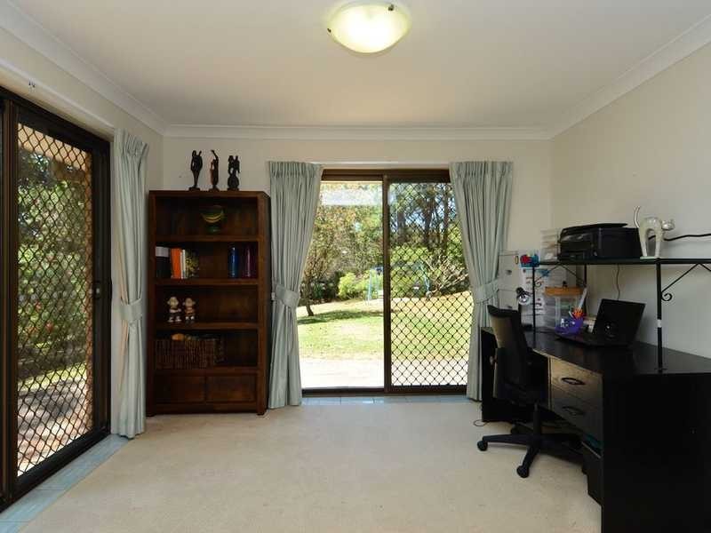 28 Westminster Boulevard, Elanora QLD 4221