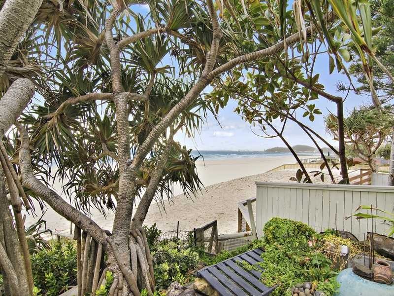 1/273 Jefferson Lane, Palm Beach QLD 4221