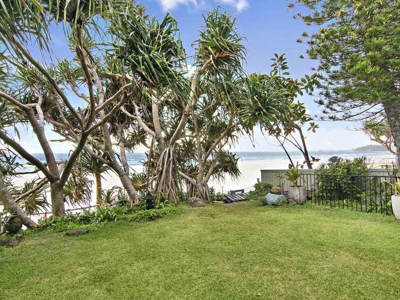 1/273 Jefferson Lane, Palm Beach QLD 4221