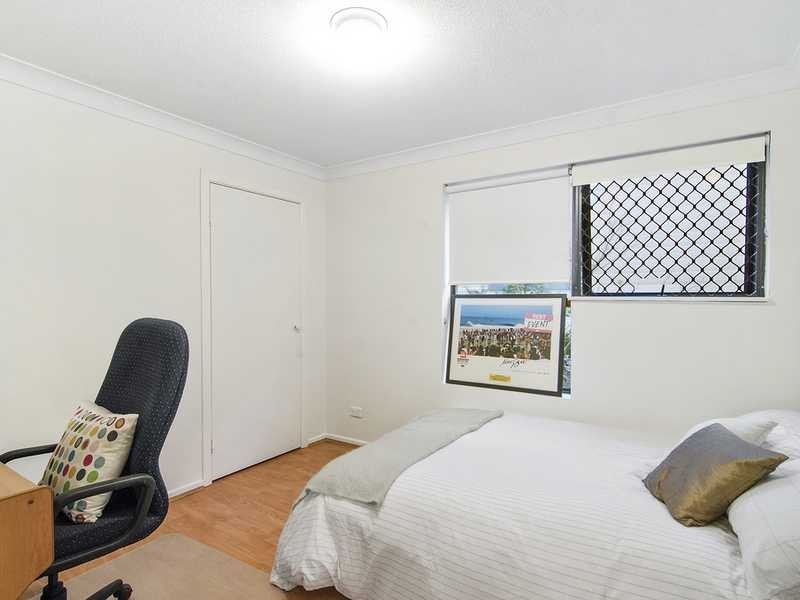 1/273 Jefferson Lane, Palm Beach QLD 4221