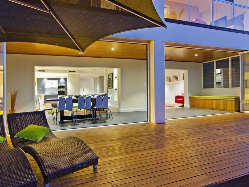 69 Fifth Avenue, Palm Beach QLD 4221